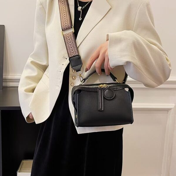 36314c18d58928975df44d6df5a23eef Handcrafted Luxury Leather Handbag – Premium Custom Made Designer Style Bag