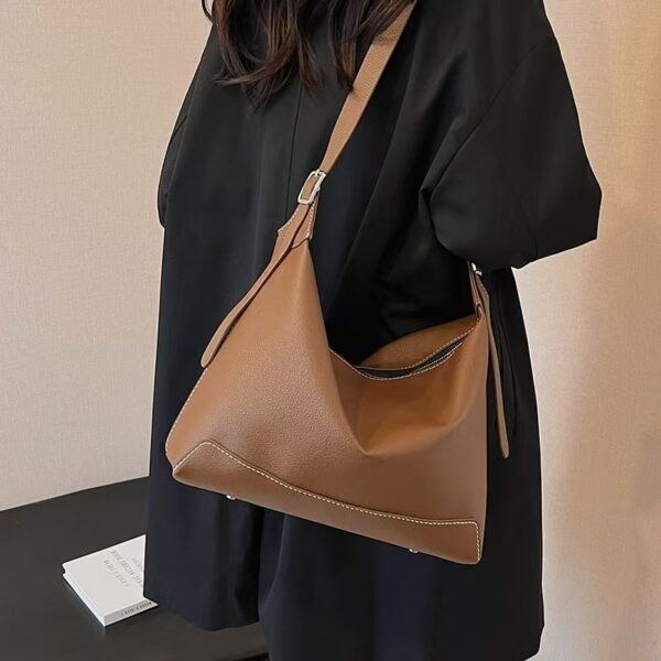 Handcrafted Luxury Leather Handbag – Premium Custom Made Designer Style Bag