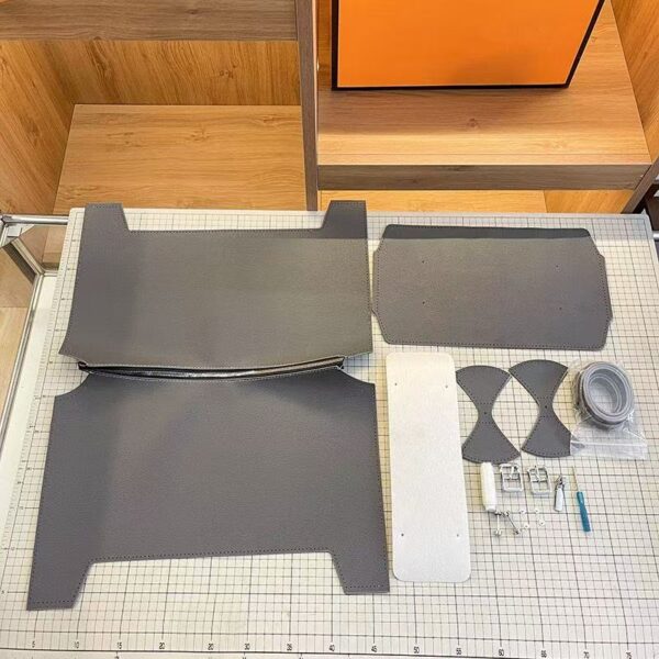 Handcrafted Luxury Leather Handbag – Premium Custom Made Designer Style Bag