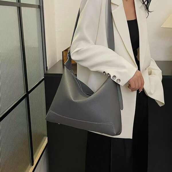 Handcrafted Luxury Leather Handbag – Premium Custom Made Designer Style Bag