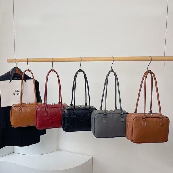 微信图片_20251106004333_76_22 Handcrafted Luxury Leather Handbag – Premium Custom Made Designer Style Bag