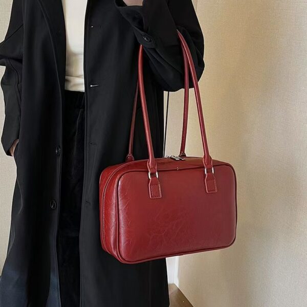 微信图片_20251106004340_84_22 Handcrafted Luxury Leather Handbag – Premium Custom Made Designer Style Bag